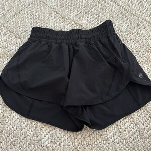 Lululemon tracker short